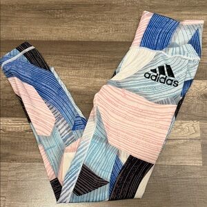 Adidas women’s Small Blue and Pink Patterned Leggings
